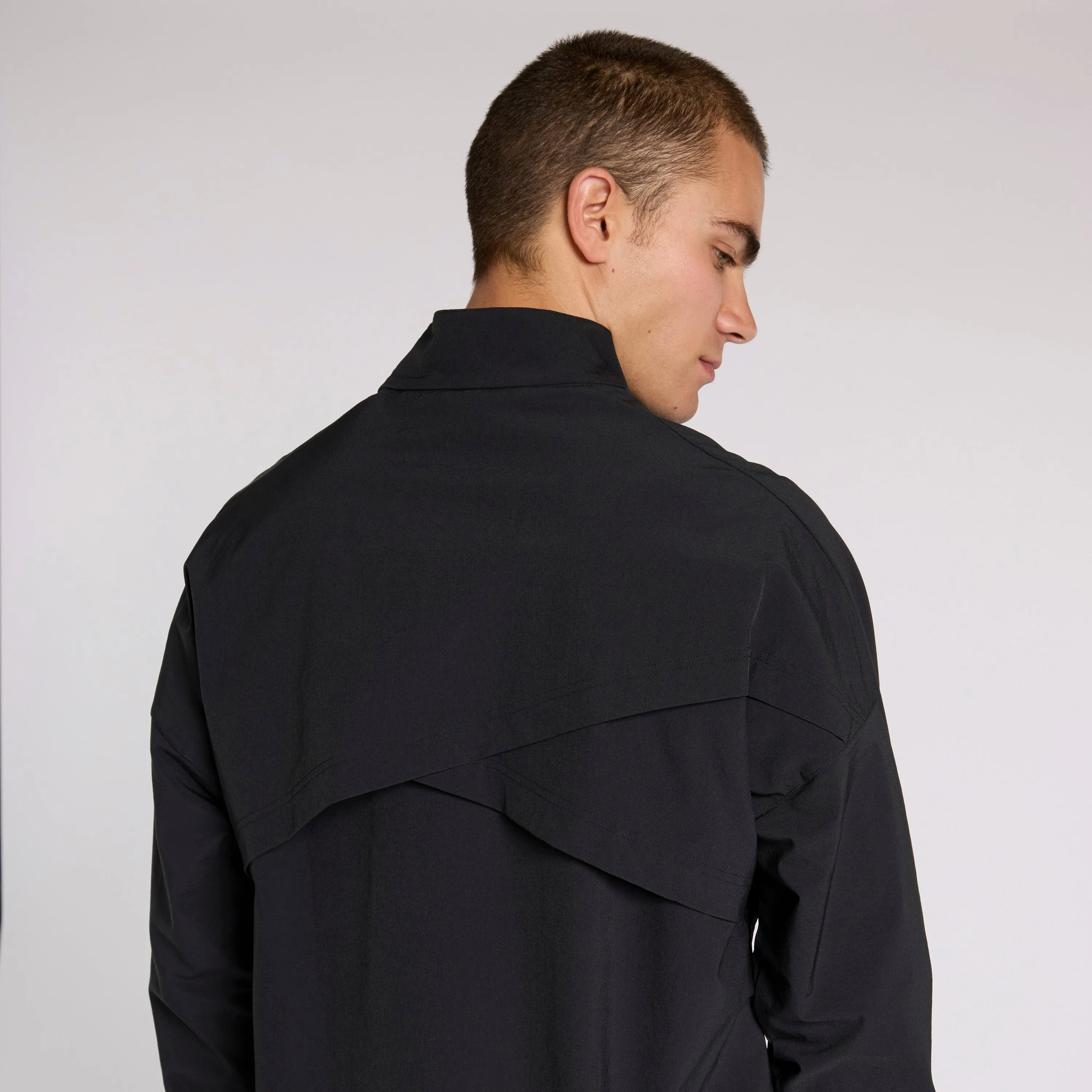 Active Ess Skystretch Anork  Black