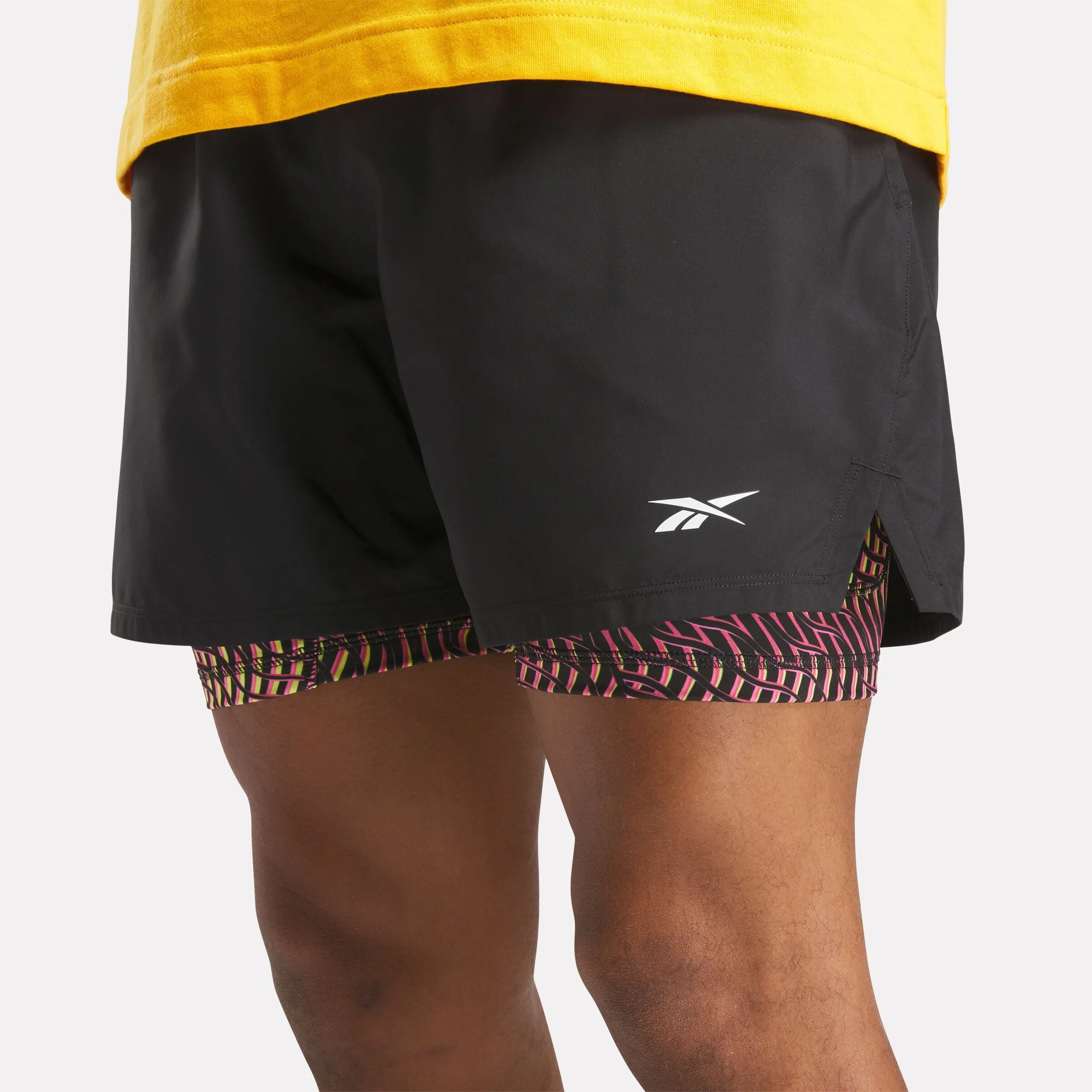 Athlete Hype Short Black/Electric Yellow