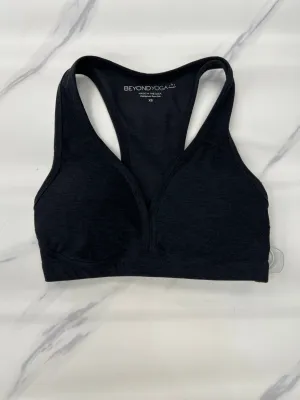 Athletic Bra By Beyond Yoga In Grey. Size: Xs