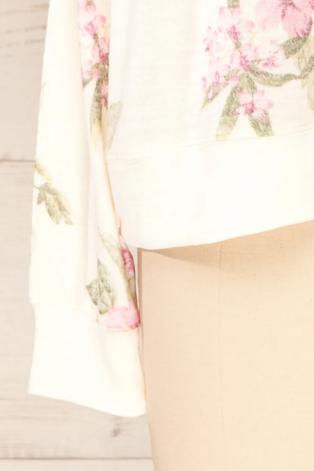 Paszkow | Floral Crew Neck Sweater