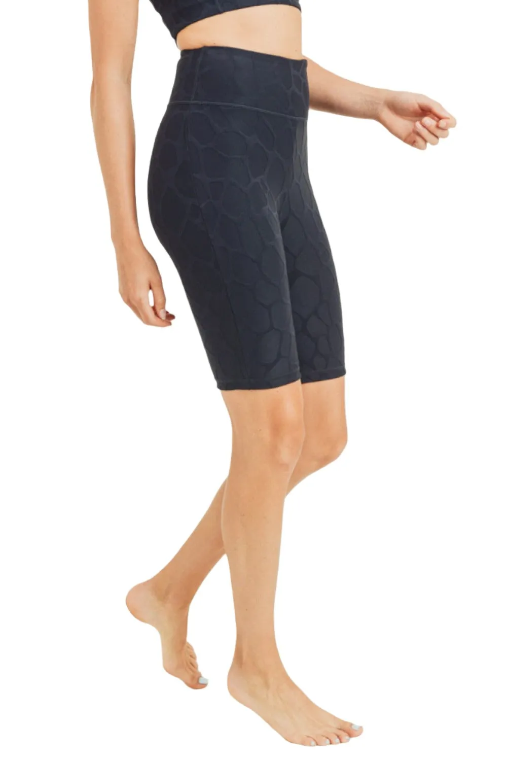 Textured Giraffe Print TACTEL® Highwaist Biker Shorts APH8039