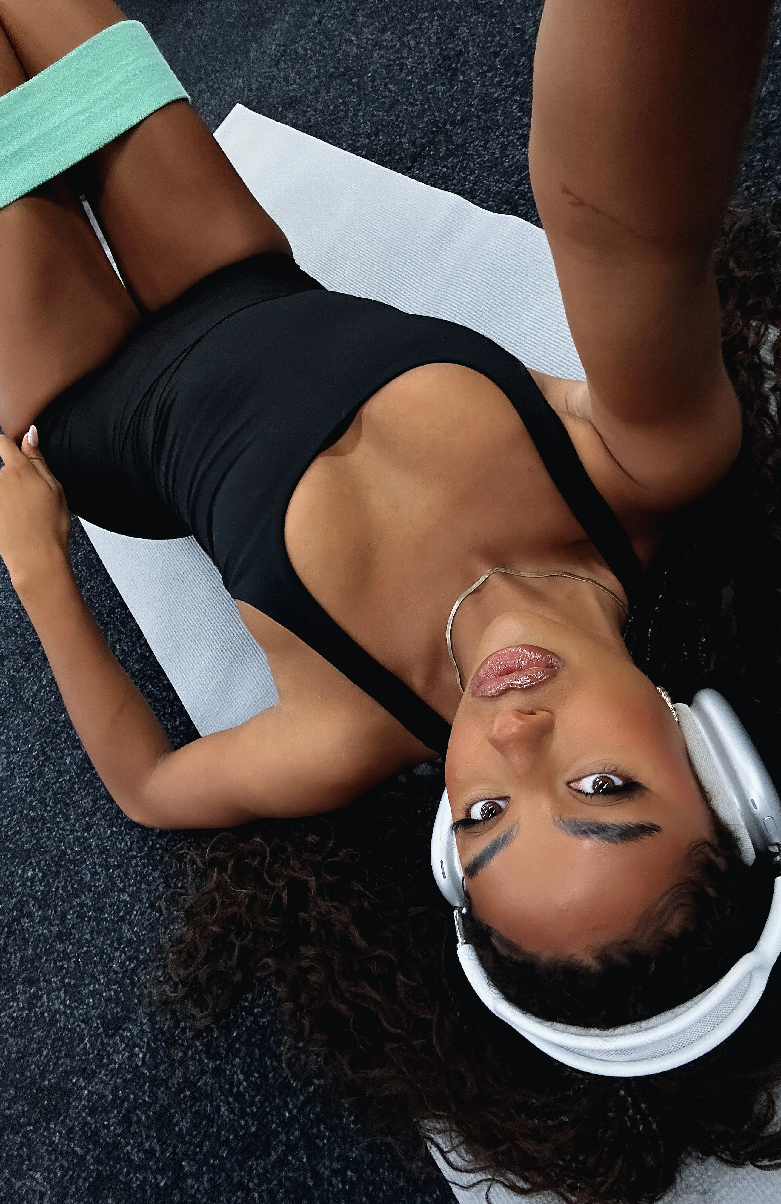 Work It Out Crop Black